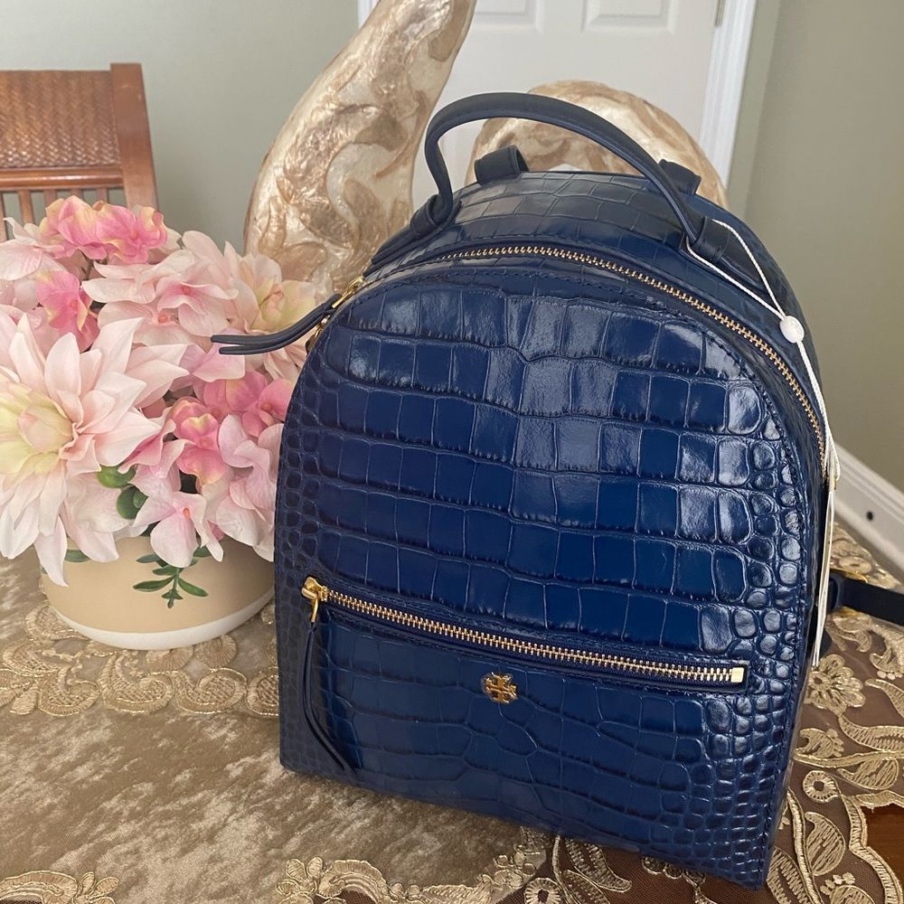 Tory Burch tory burch croc-embossed backpack - Picture 3 of 10